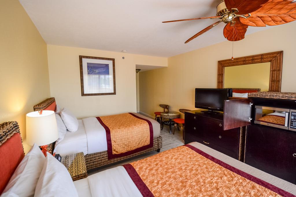 Double Room with Two Double Beds and Sunset View, Balcony,682994790:JPEG